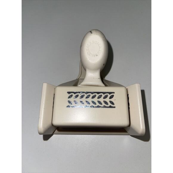 LOT OF 4 Per Punches Martha Stewart Stampin Up Marvy Heart Butterfly Border - Picture 4 of 9